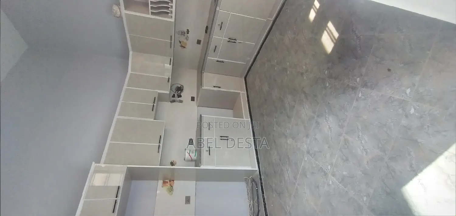 Furnished 3bdrm Villa in Kidus Yohanns, Adama for sale