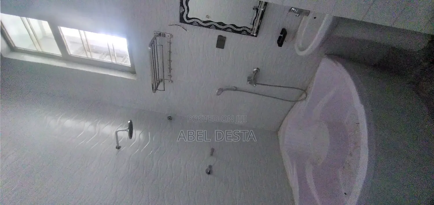 Furnished 3bdrm Villa in Kidus Yohanns, Adama for sale