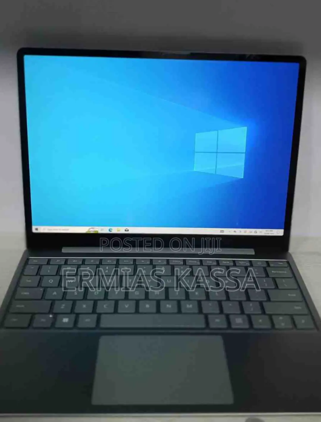 New Laptop Microsoft Surface Laptop 2 8GB Intel Core I5 SSD 256GB