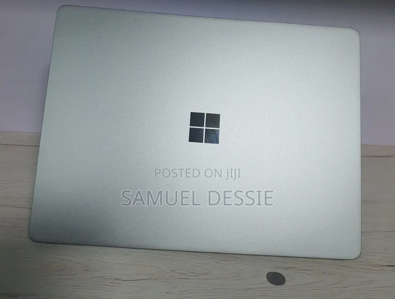 New Laptop Microsoft Surface Pro 8 8GB Intel Core I5 SSD 256GB