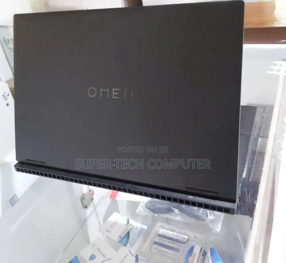 New Laptop HP Omen 16 16GB Intel Core I7 SSD 512GB