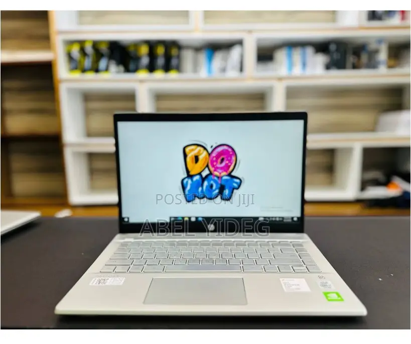 New Laptop HP Pavilion 14 16GB Intel Core I7 SSD 512GB