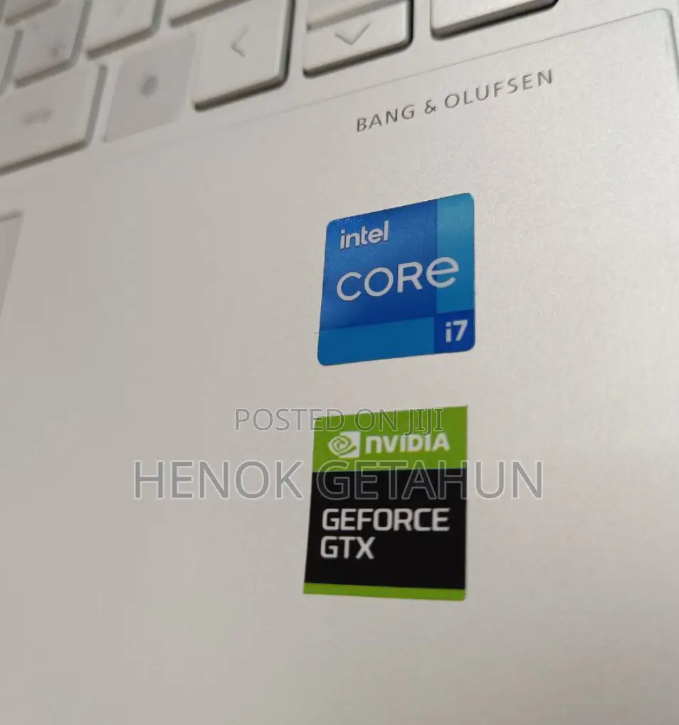 New Laptop HP Envy X360 16GB Intel Core I5 SSD 512GB