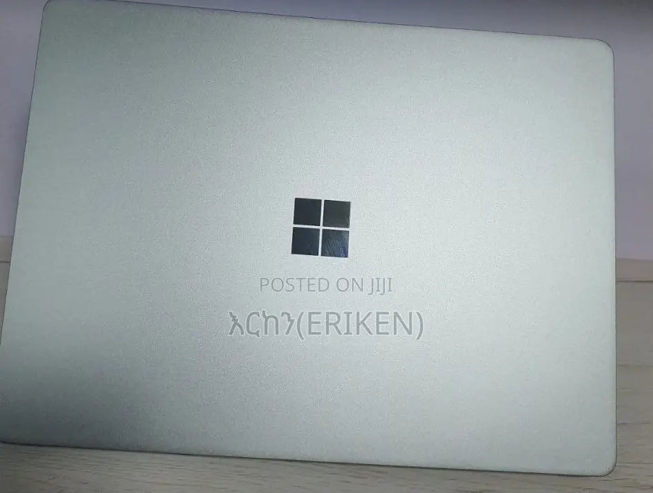 New Laptop Microsoft Surface Pro 2 8GB Intel Core I5 SSD 256GB