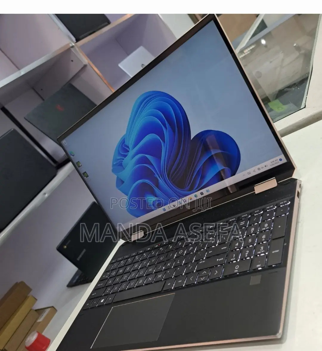 New Laptop HP Spectre 16GB Intel Core I7 SSD 1T