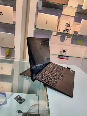 New Laptop Lenovo ThinkPad Yoga 370 8GB Intel Core I5 SSD 256GB