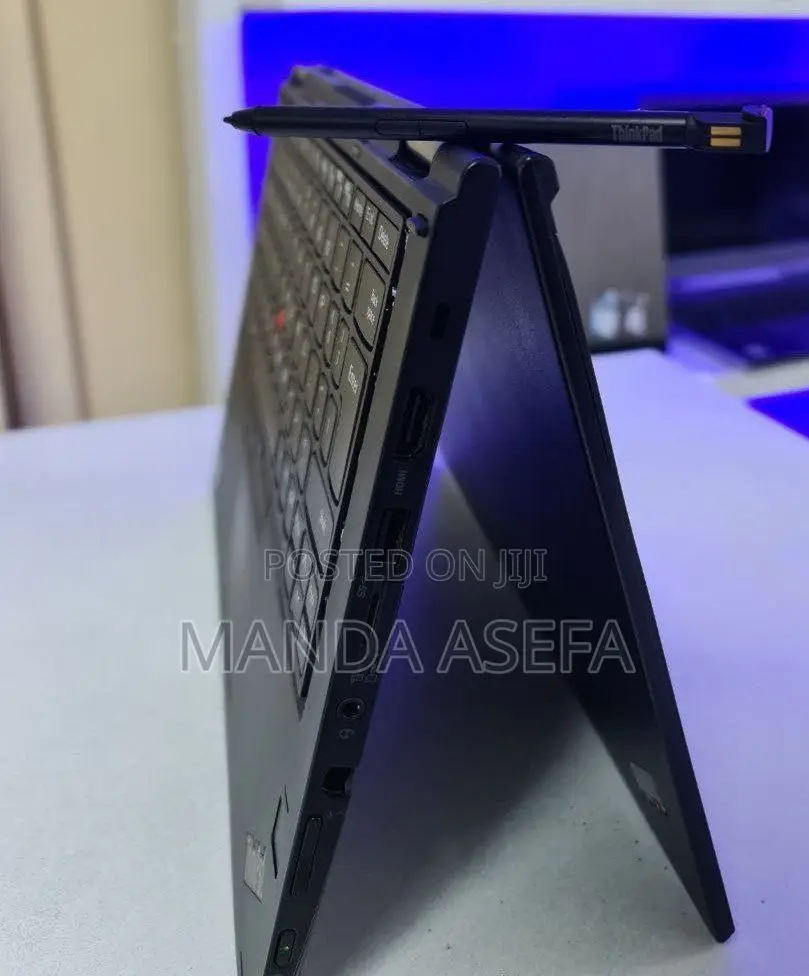 New Laptop Lenovo ThinkPad Yoga 8GB Intel Core I5 SSD 512GB