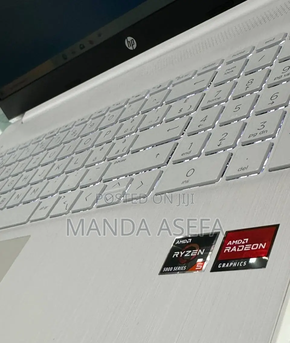 New Laptop HP Stream Notebook 8GB AMD Ryzen 5 SSD 256GB