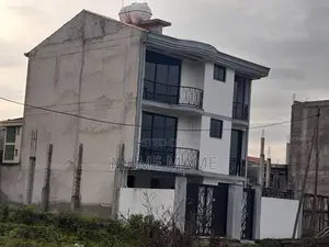 Photo - 5bdrm House in Addis Abeba, Bole for sale
