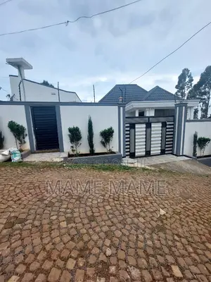 3bdrm Villa in Addis Abeba, Bole for sale