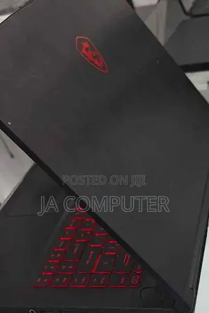 New Laptop MSI Katana 15 16GB Intel Core I7 SSD 512GB