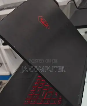 New Laptop MSI Katana 15 16GB Intel Core I7 SSD 512GB