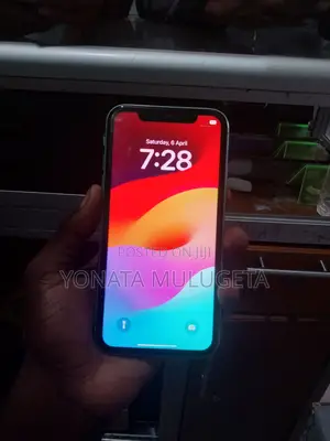 Apple iPhone 11 64 GB