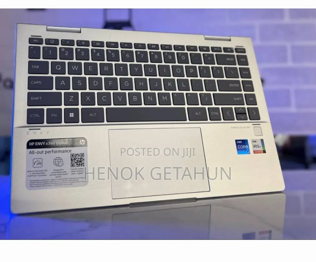 New Laptop HP Envy X360 16GB Intel Core I7 SSD 1T