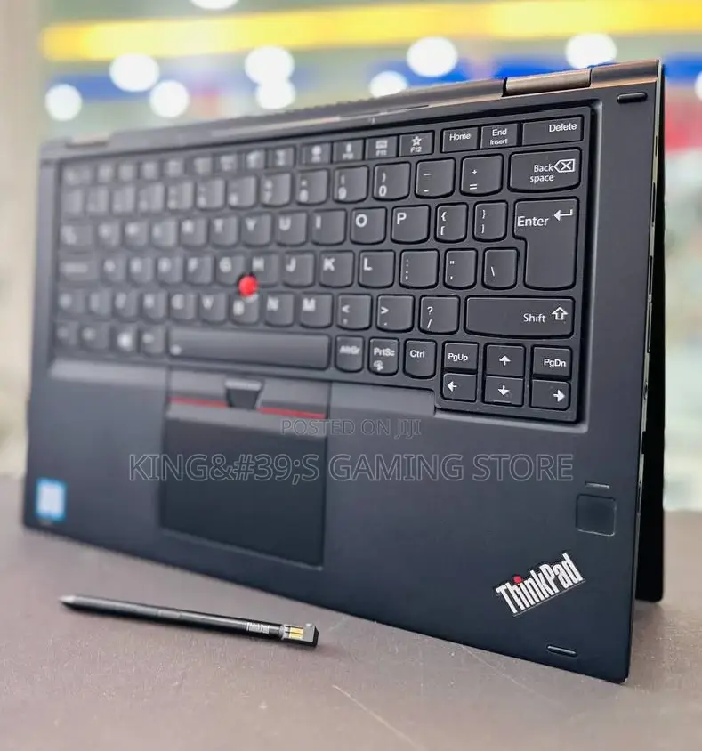 New Laptop Lenovo ThinkPad Yoga 370 8GB Intel Core I5 SSD 512GB