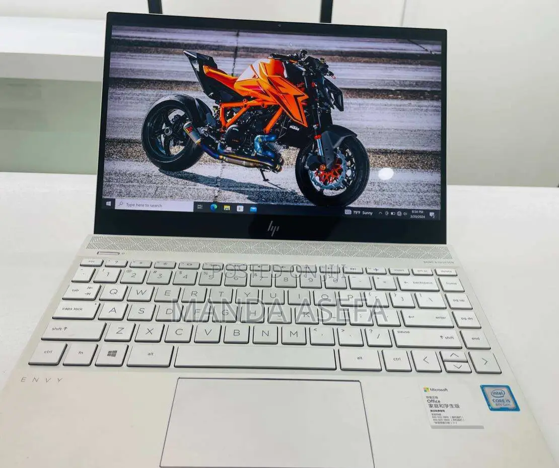 New Laptop HP Envy 14 8GB Intel Core I5 SSD 512GB