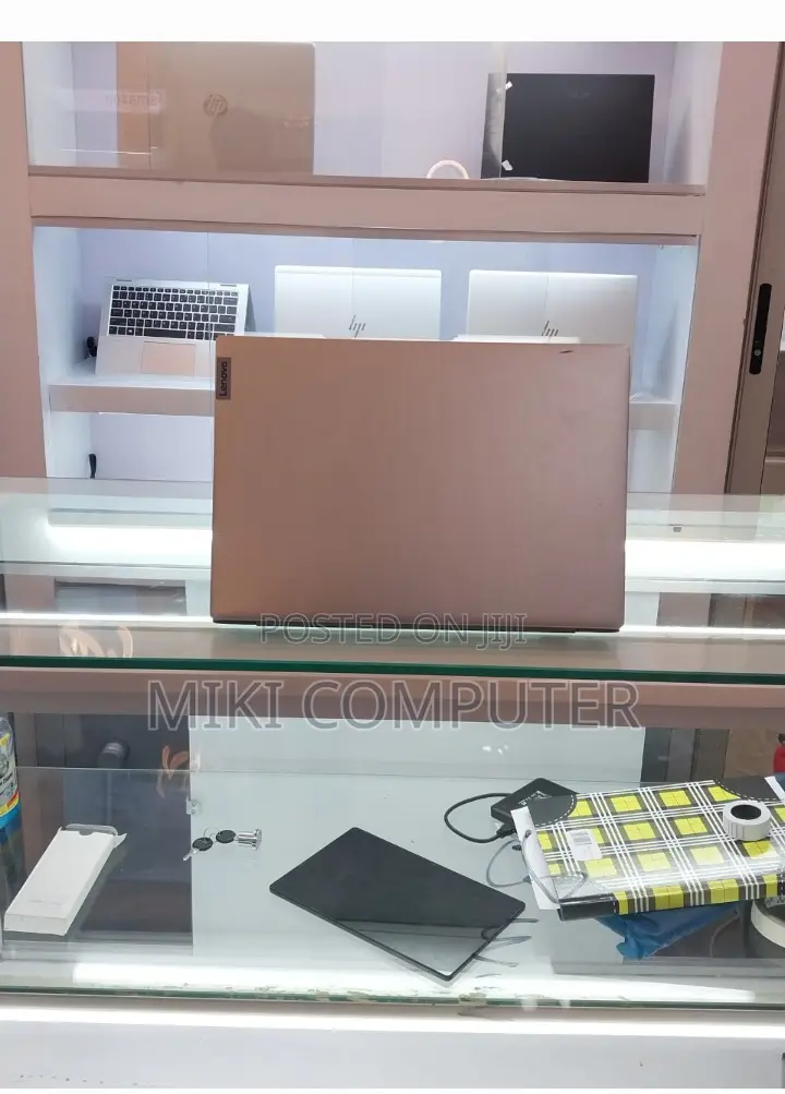 New Laptop Lenovo Ideapad 3 12GB AMD Ryzen 3 SSD 256GB