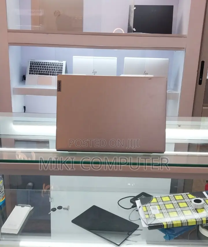 New Laptop Lenovo Ideapad 3 12GB AMD Ryzen 3 SSD 256GB