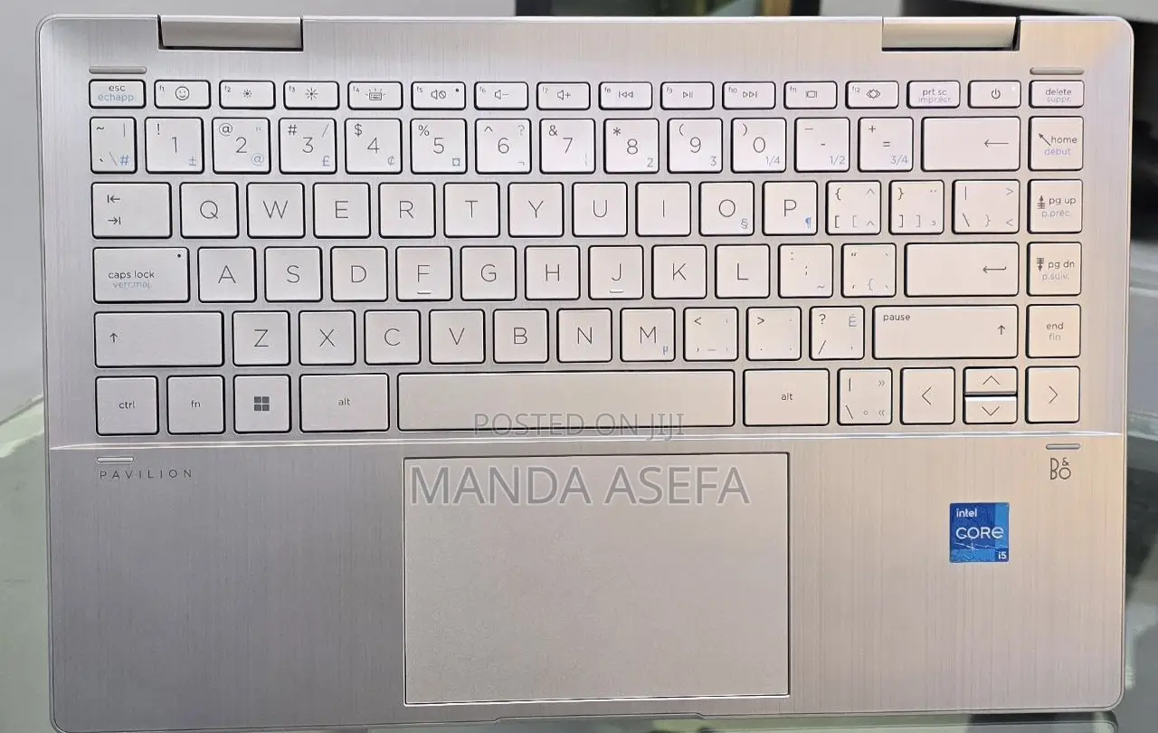 New Laptop HP Pavilion X360 8GB Intel Core I5 SSD 512GB