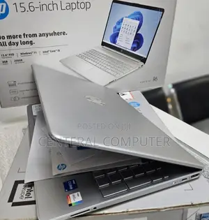 New Laptop HP 15-Dw0037wm 8GB Intel Core I5 SSD 512GB