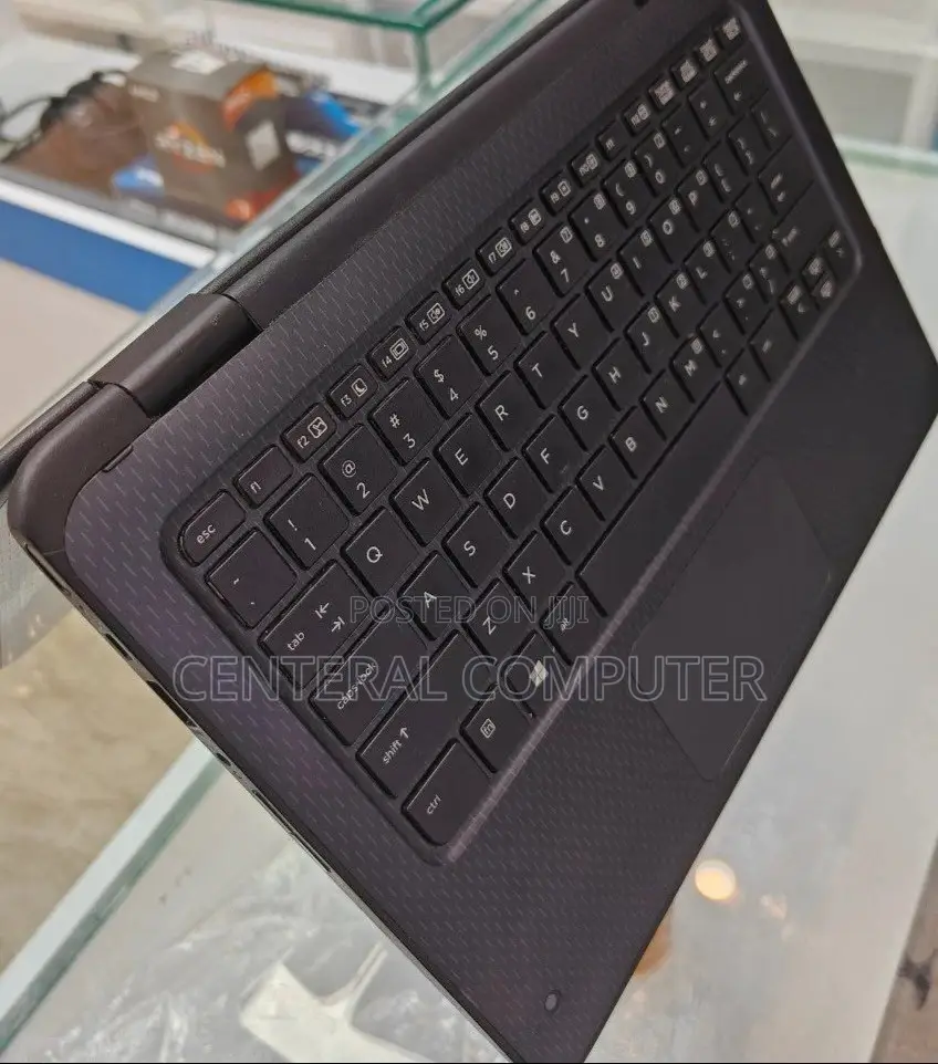 New Laptop HP 550 8GB Intel Core 2 Quad HDD 256GB