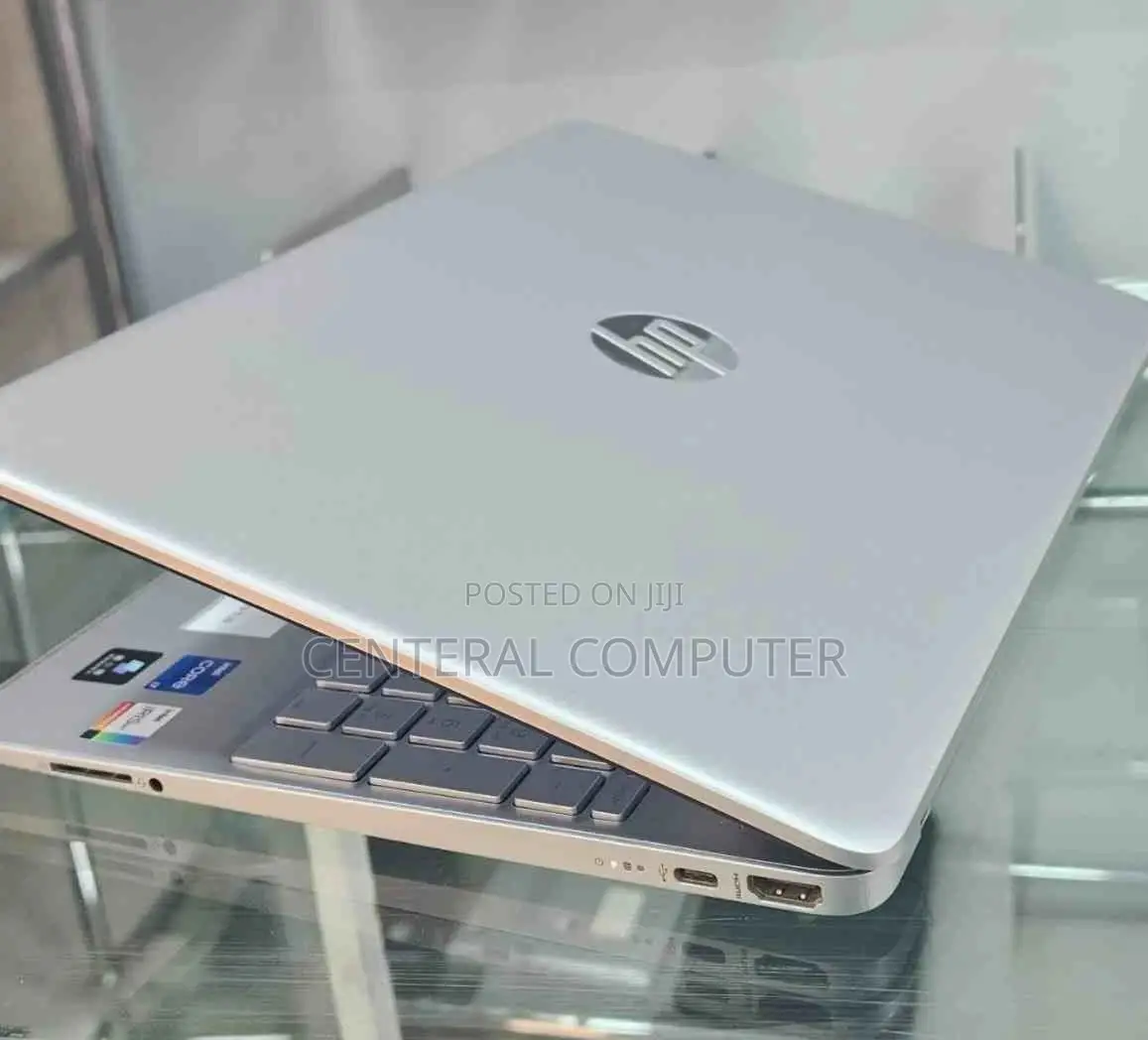 New Laptop HP Stream Notebook 16GB Intel Core I7 SSD 512GB