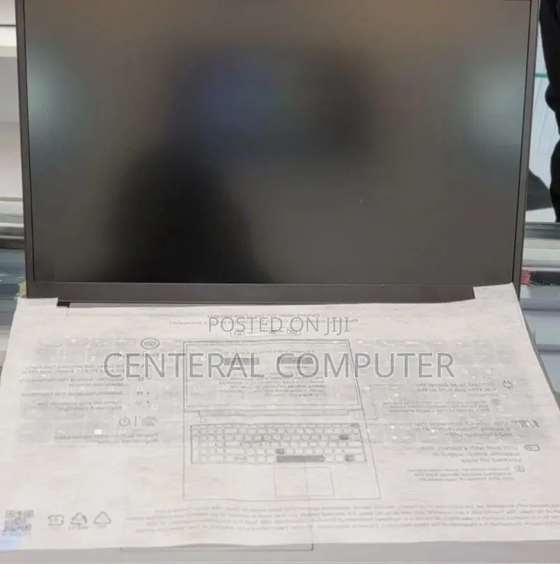 New Laptop Lenovo ThinkBook 15 16GB Intel Core I7 SSD 512GB