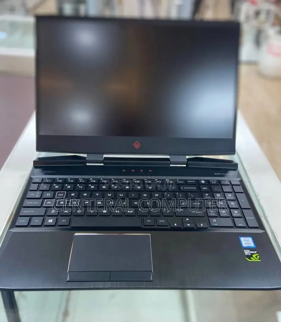 New Laptop HP Omen X 17t 16GB Intel Core I7 SSD 512GB