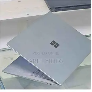 New Laptop Microsoft Surface 16GB Intel Core I7 SSD 256GB
