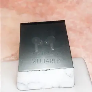 Airpod Pro Black: Immersive Sound Revolution