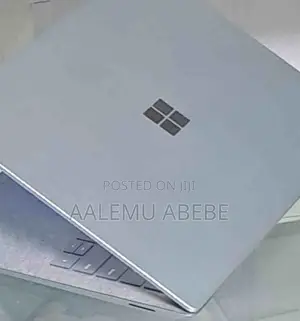 New Laptop Microsoft Surface 16GB Intel Core I7 SSD 256GB