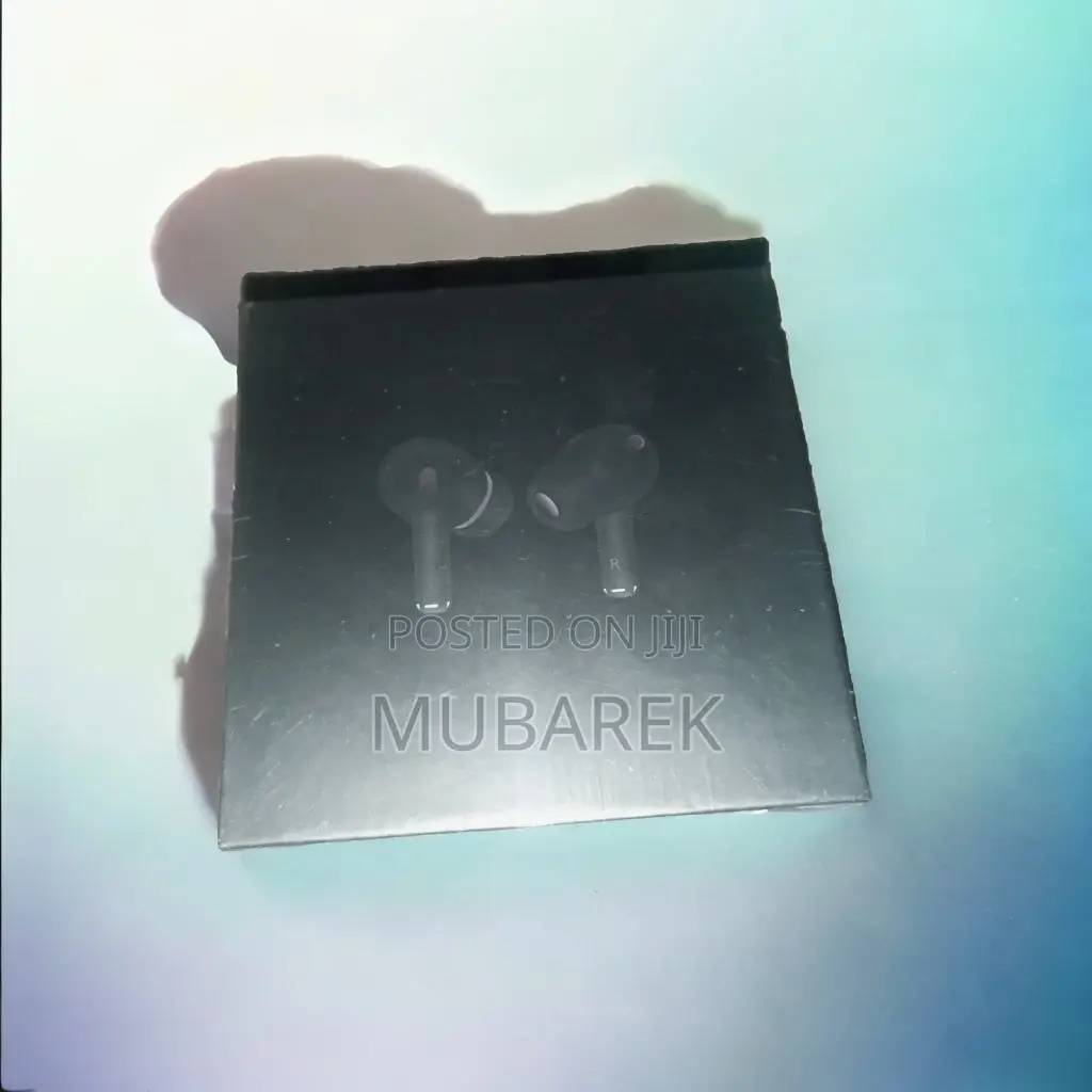 Airpod Pro Black: Enhanced Connectivity Suite