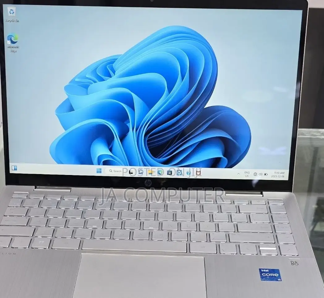 New Laptop HP Pavilion 15 8GB Intel Core I5 SSD 512GB