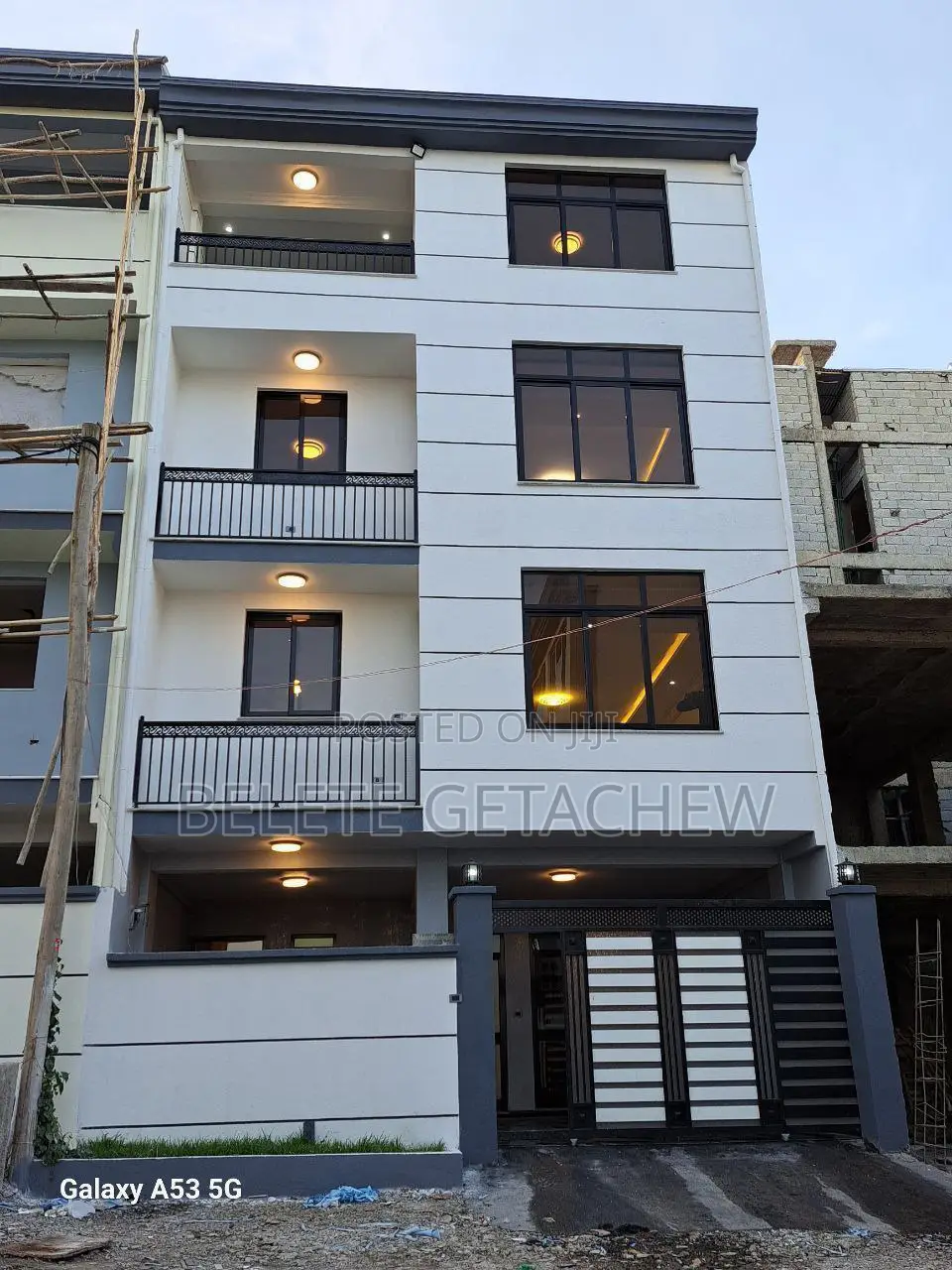 6bdrm House in ሰሚት 72, G+3 ዘመናዊ ቤት, Bole for sale