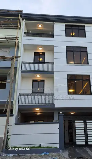 6bdrm House in ሰሚት 72, G+3 ዘመናዊ ቤት, Bole for sale