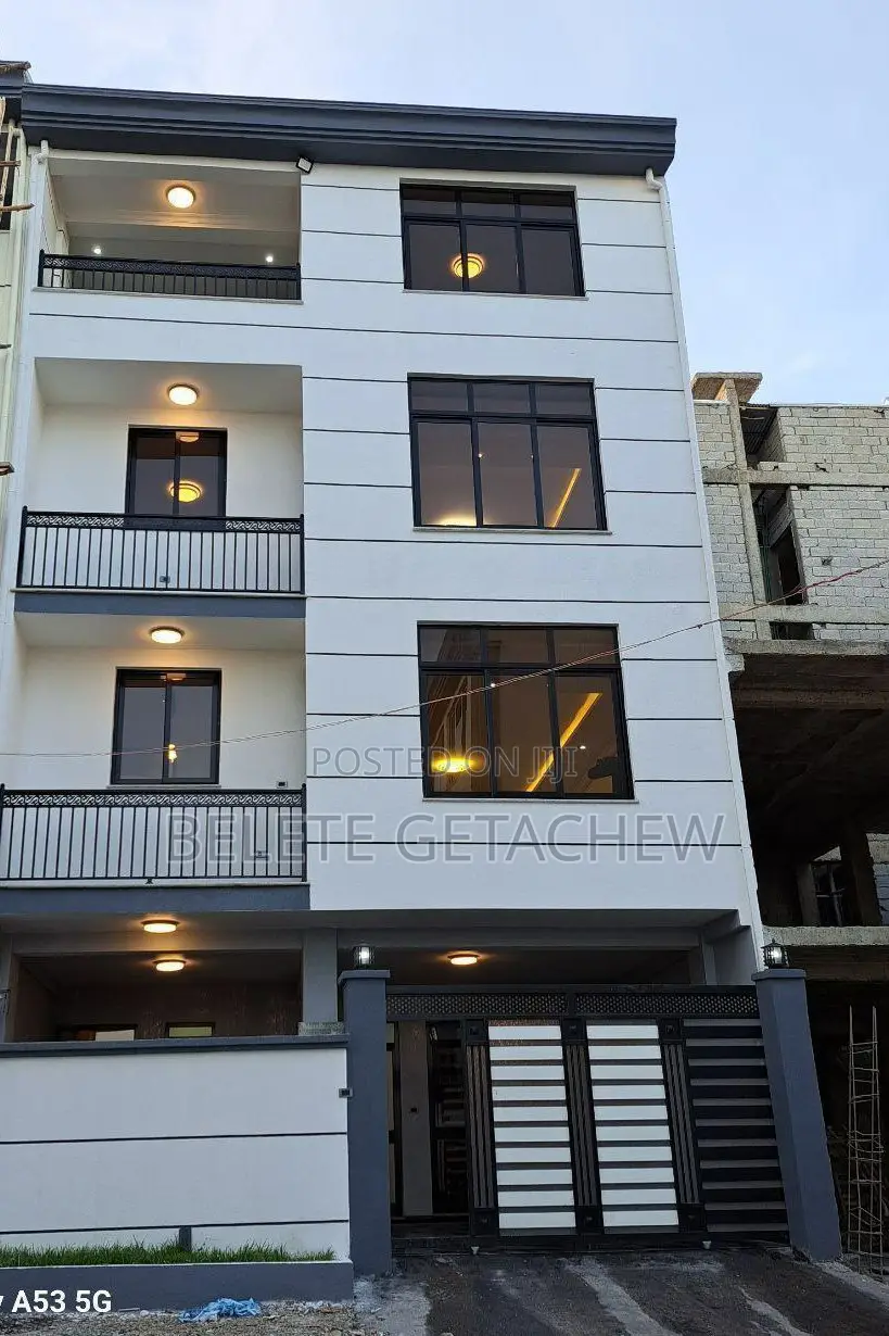 6bdrm House in ሰሚት 72, G+3 ዘመናዊ ቤት, Bole for sale