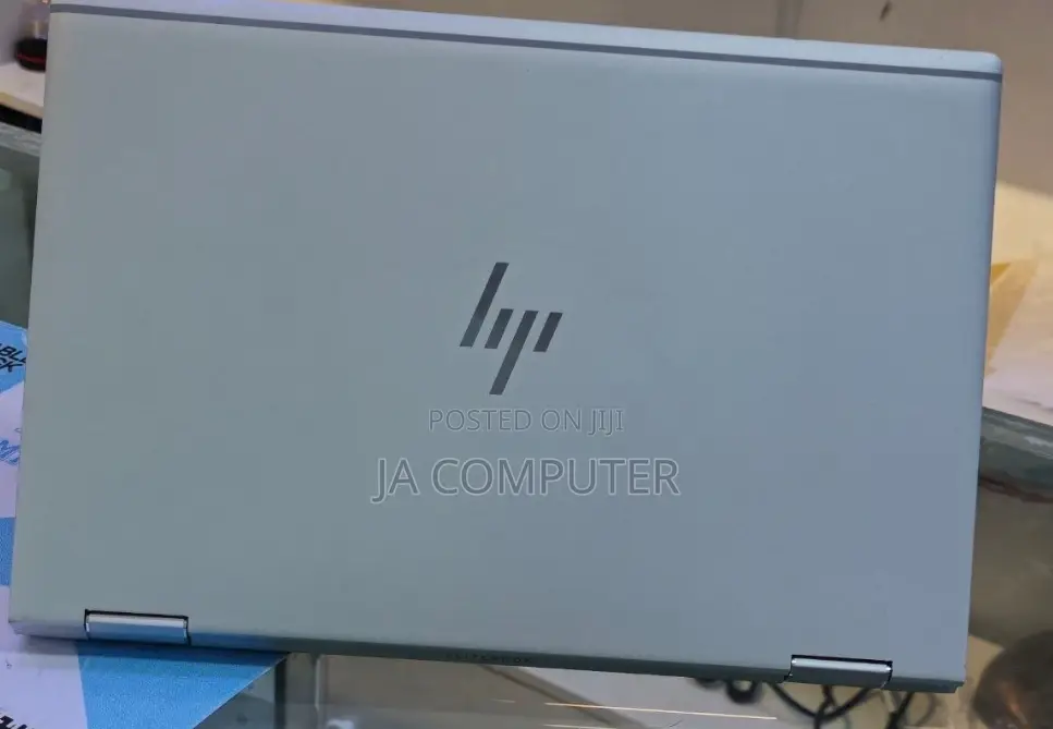 New Laptop HP EliteBook X GB Intel Core I5 SSD 512GB