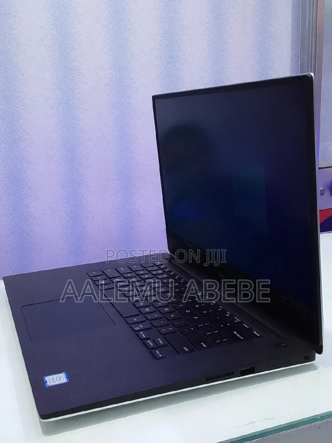 New Laptop Dell XPS 15 16GB Intel Core I7 SSD 512GB