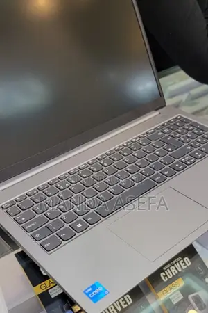 New Laptop Lenovo ThinkBook 15 8GB Intel Core I5 SSD 512GB