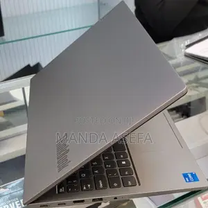 New Laptop Lenovo ThinkBook 15 8GB Intel Core I5 SSD 512GB