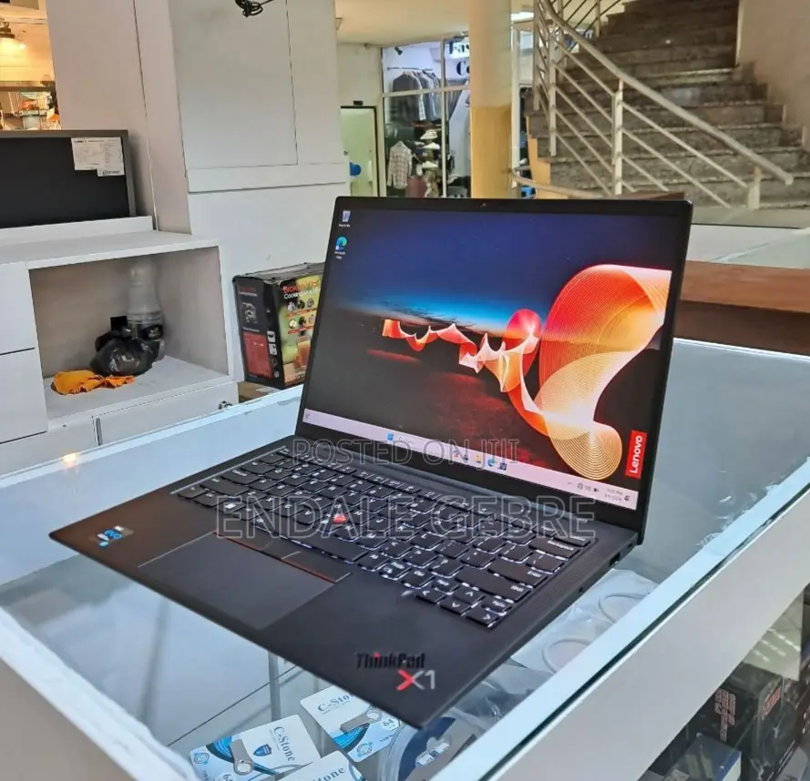 New Laptop Lenovo ThinkPad X1 Carbon 16GB Intel Core I7 SSD 512GB