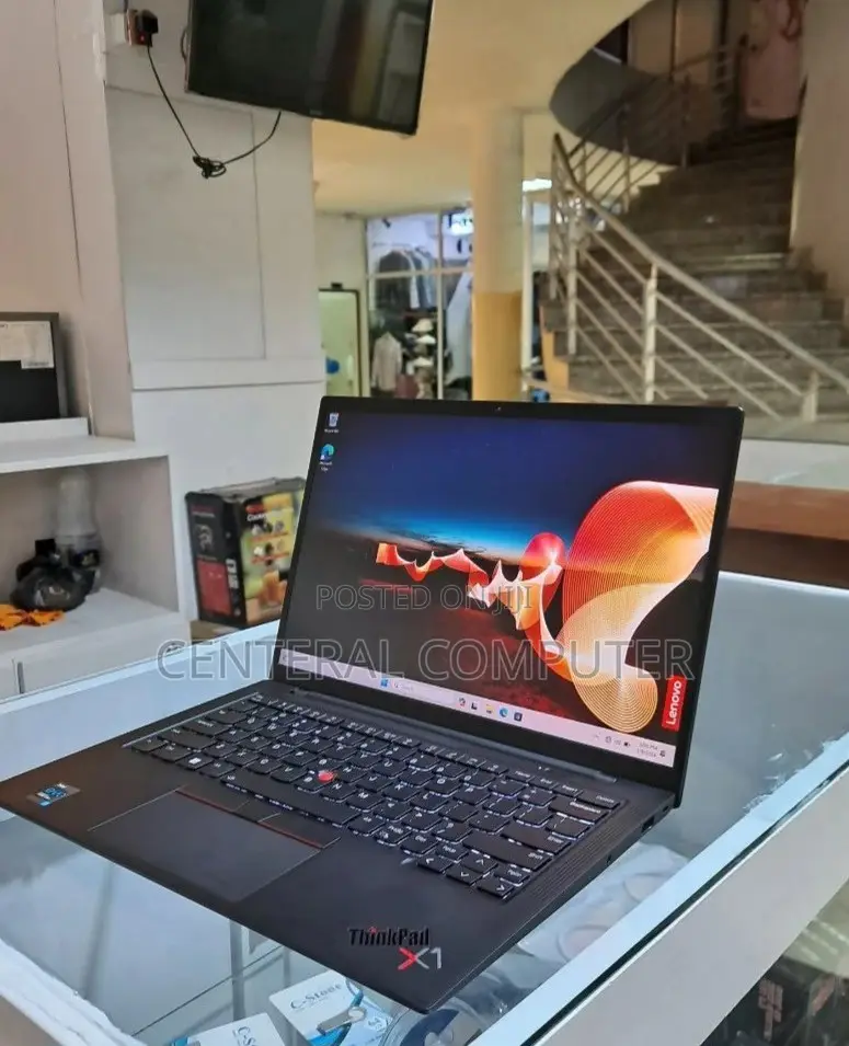 New Laptop Lenovo ThinkPad A22m 16GB Intel Core I7 SSD 512GB