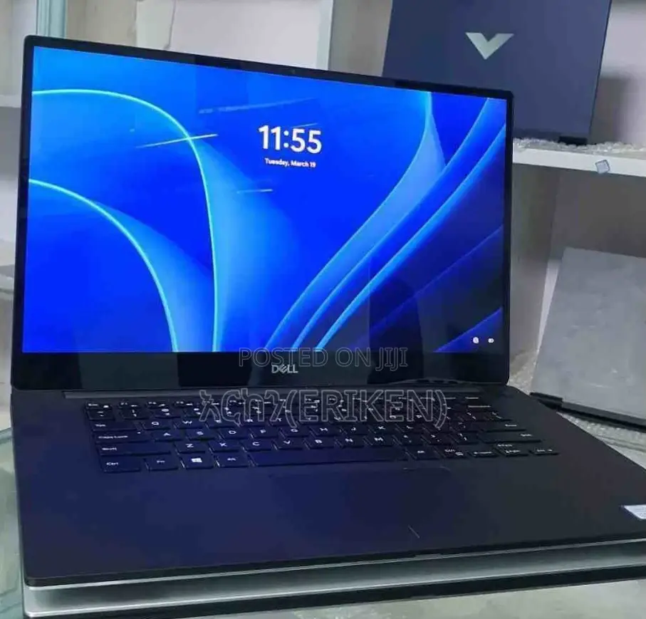 New Laptop Dell XPS 15 16GB Intel Core I7 SSD 512GB