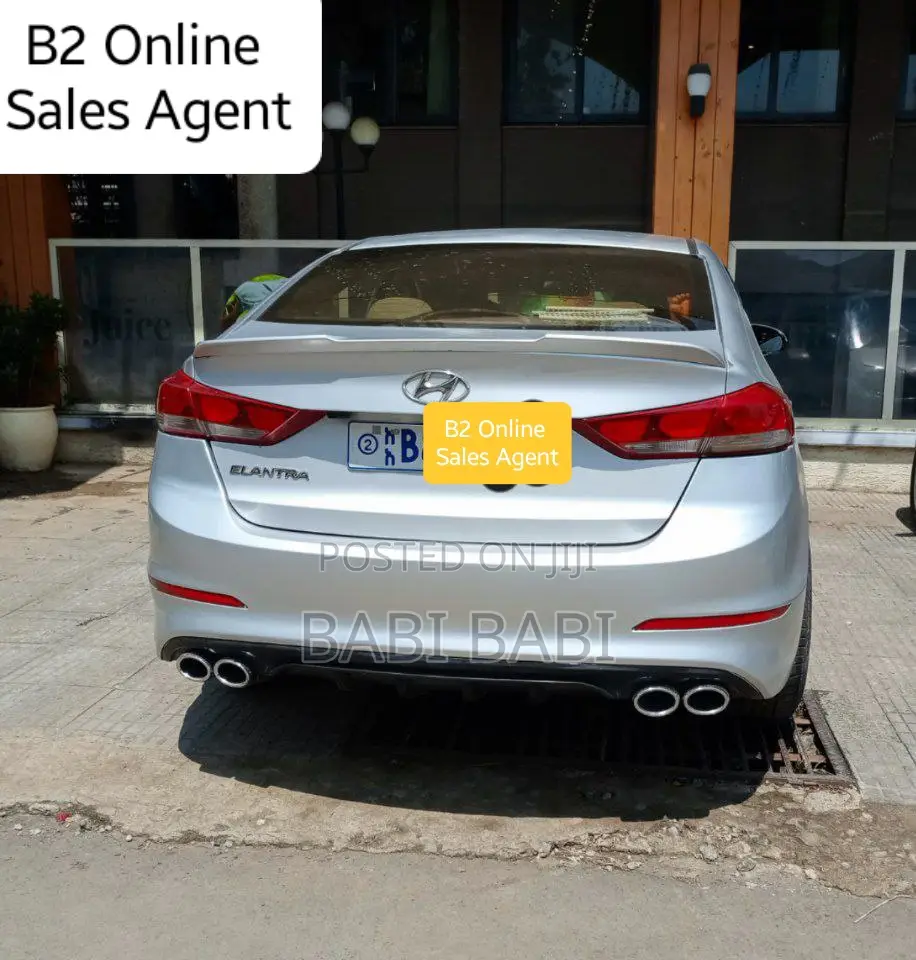 Hyundai Elantra 2016 Silver