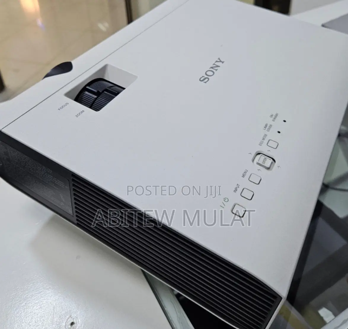High Quality SONY VPL-Dx102 Projector White Brightness