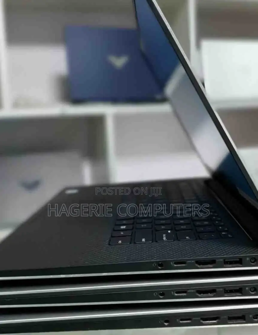 New Laptop Dell XPS 15 9530 16GB Intel Core I7 SSD 512GB