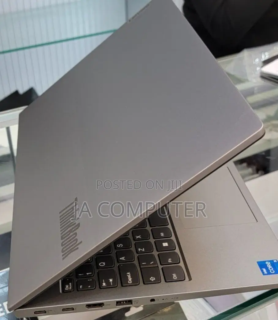 New Laptop Lenovo ThinkPad 10 8GB Intel Core I5 SSD 512GB