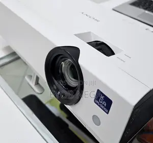 Photo - Sony VPL - DX102 Projector