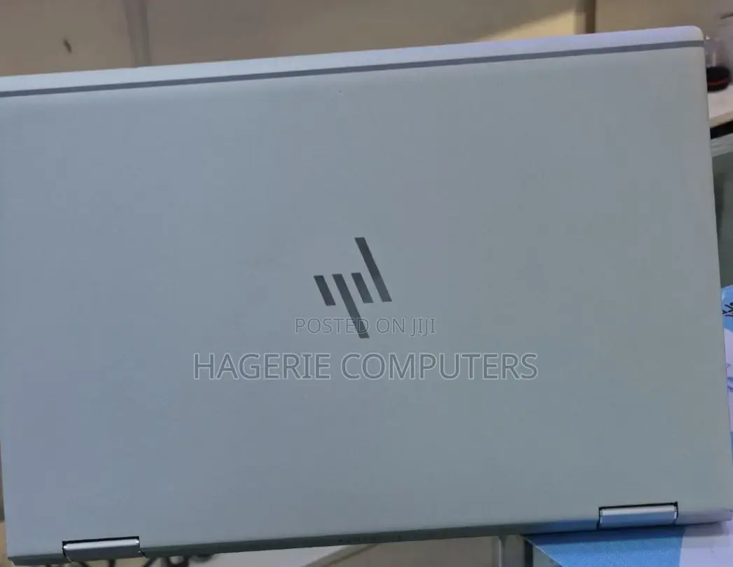 New Laptop HP Spectre 16GB Intel Core I5 SSD 512GB