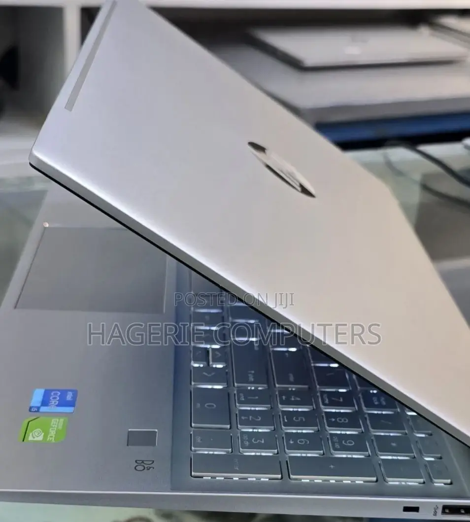 New Laptop HP Pavilion 14-Ce3064st 16GB Intel Core I5 SSD 512GB